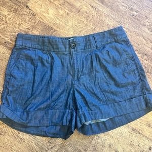 Size 6 Banana Republic Shorts Blue